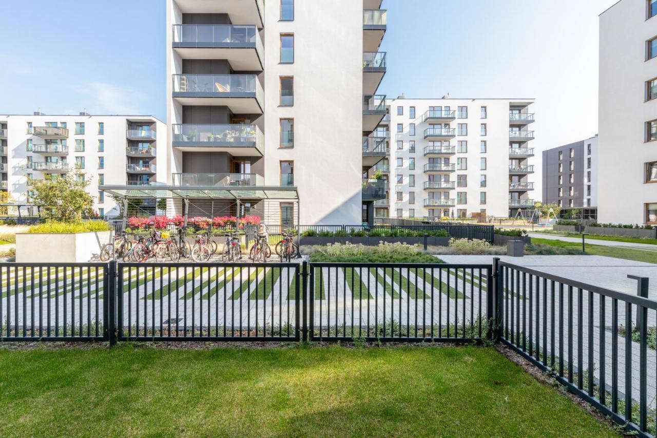 شقة غدانسك  في Harmonia Oliwska Premium By Renters Prestige المظهر الخارجي الصورة